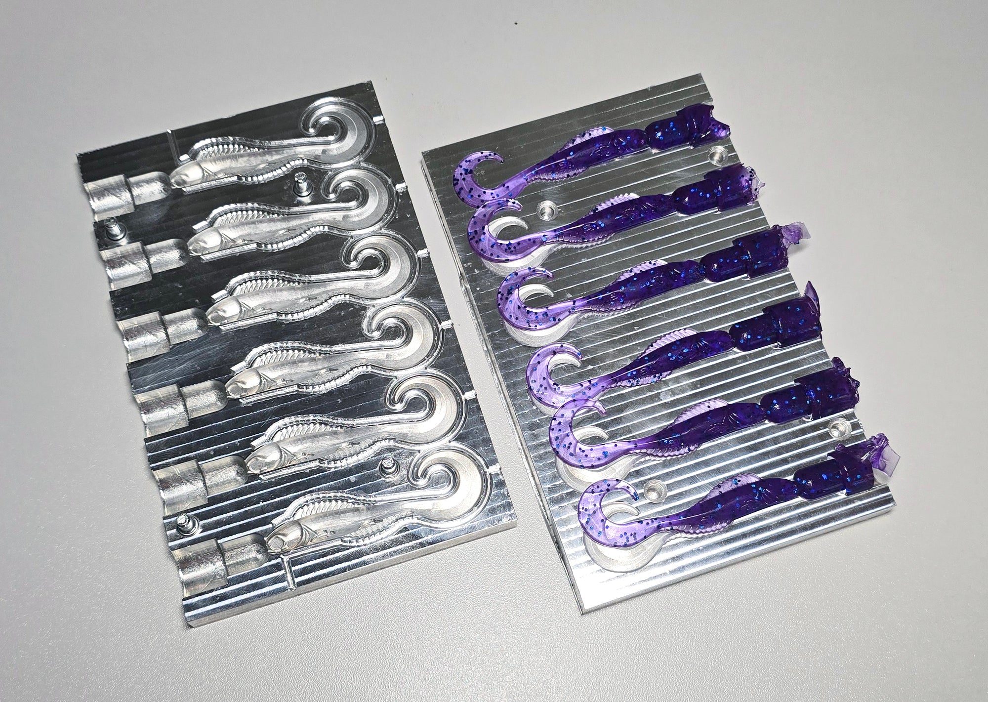 Ghost Round Eyes (3″- 6″) With Space to Glue the Eyes