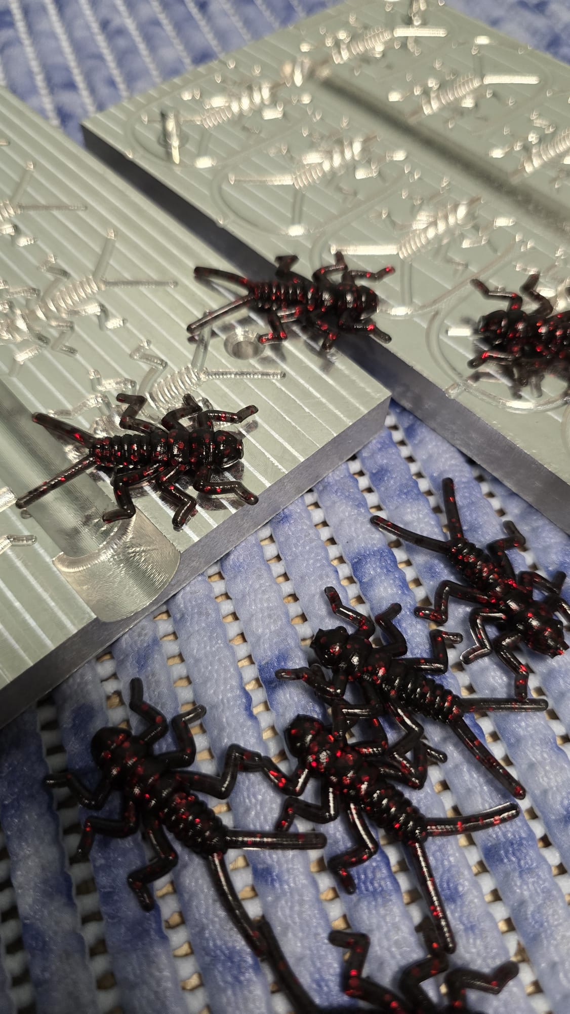 StoneFly - 1.5inch - 10cav- Condition - New (no defects) - 1 in stock