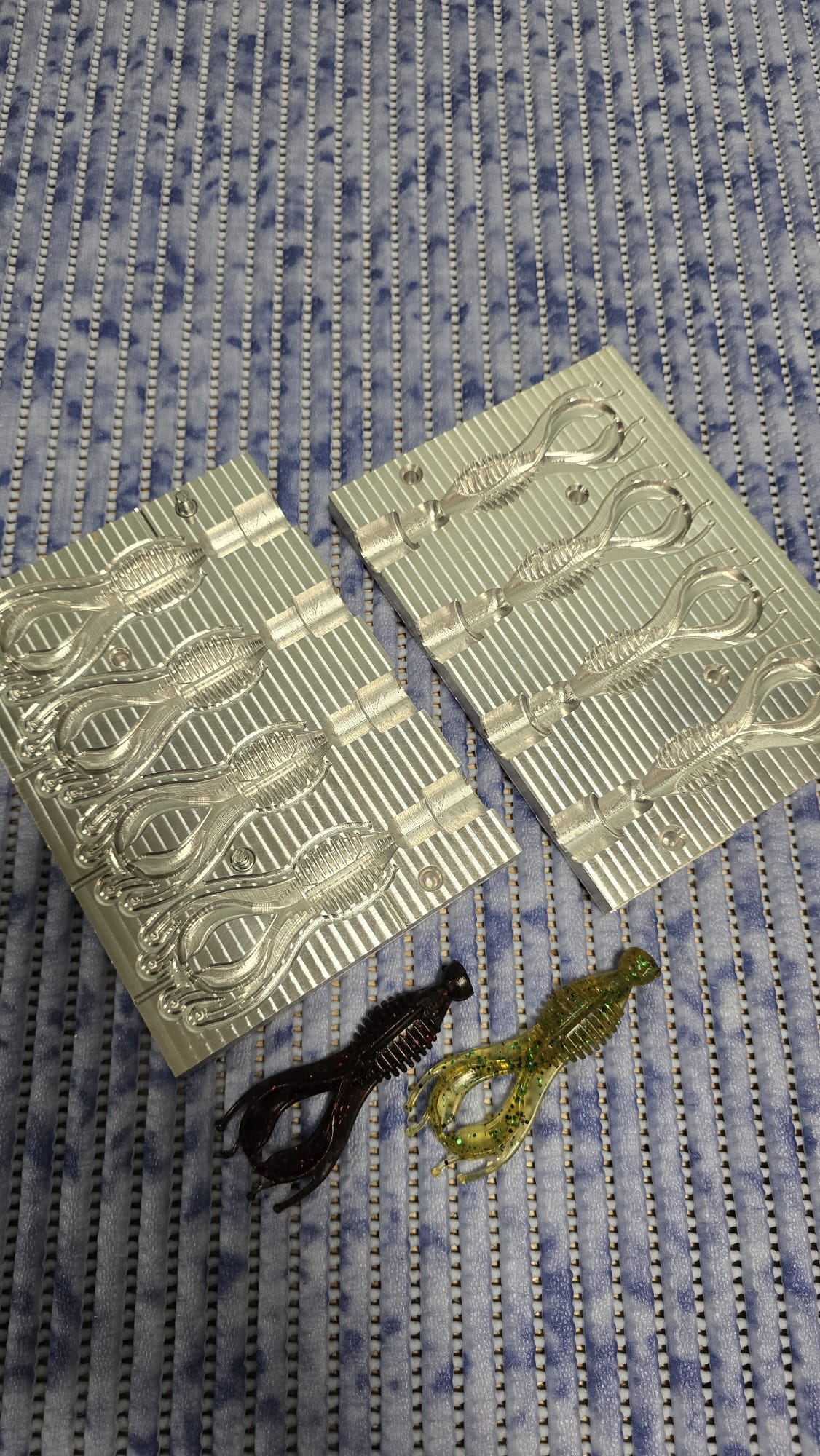 Alien - 3inch - 4cav- Condition - New (no defects) - 1 in stock