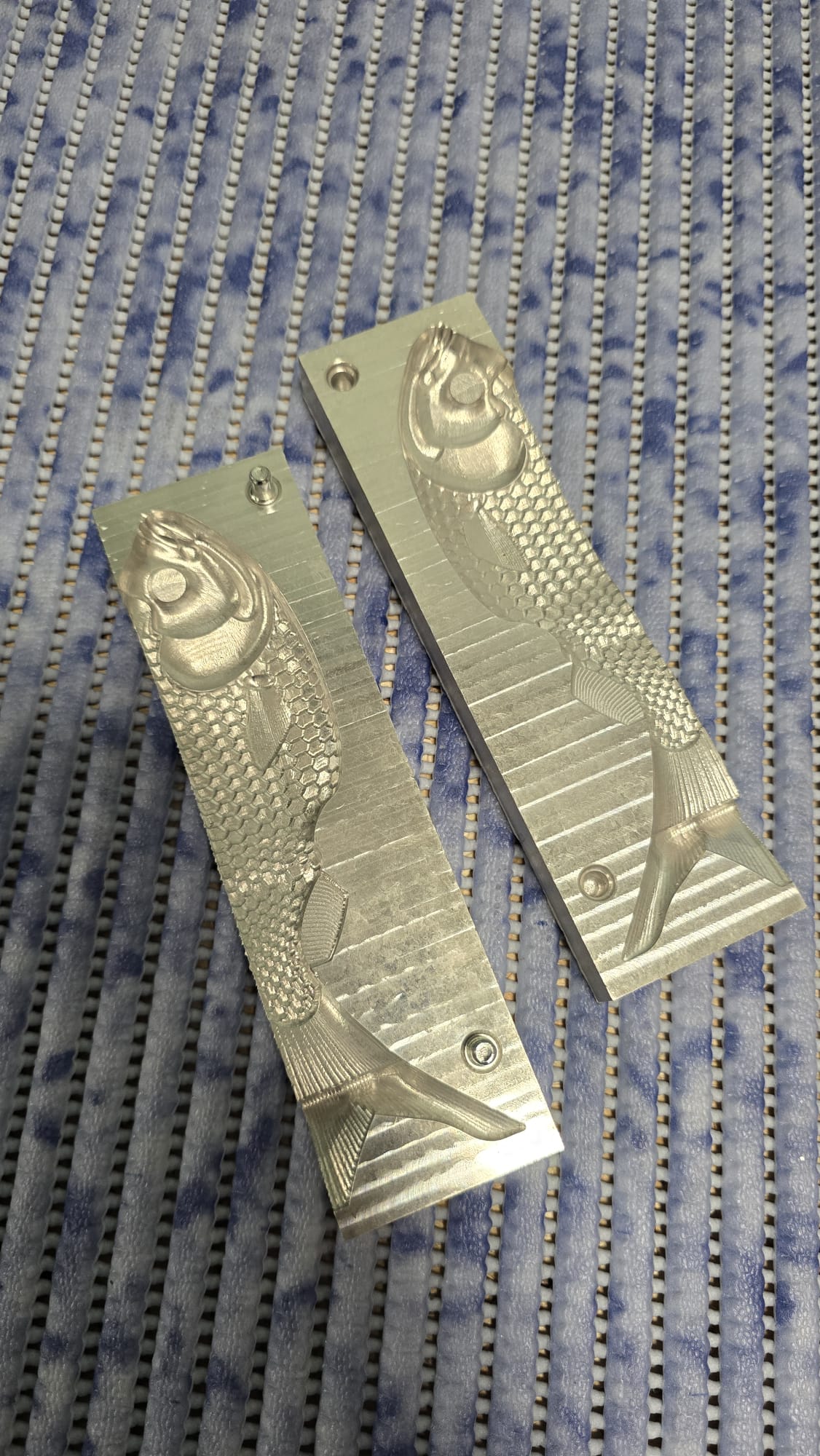 KillGill V2 Open Pour Mold - 6inch- Without Hook Slot - Condition - New (no defects) - 1 in stock