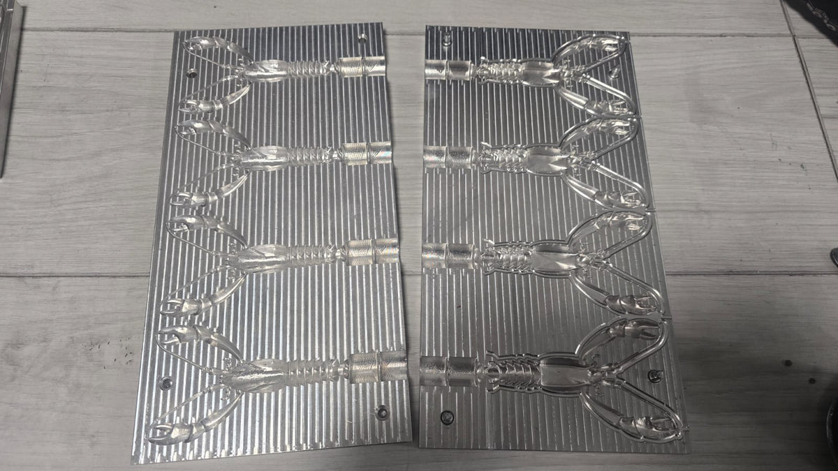 Craw Mold 4in - 4cav - (no defects)