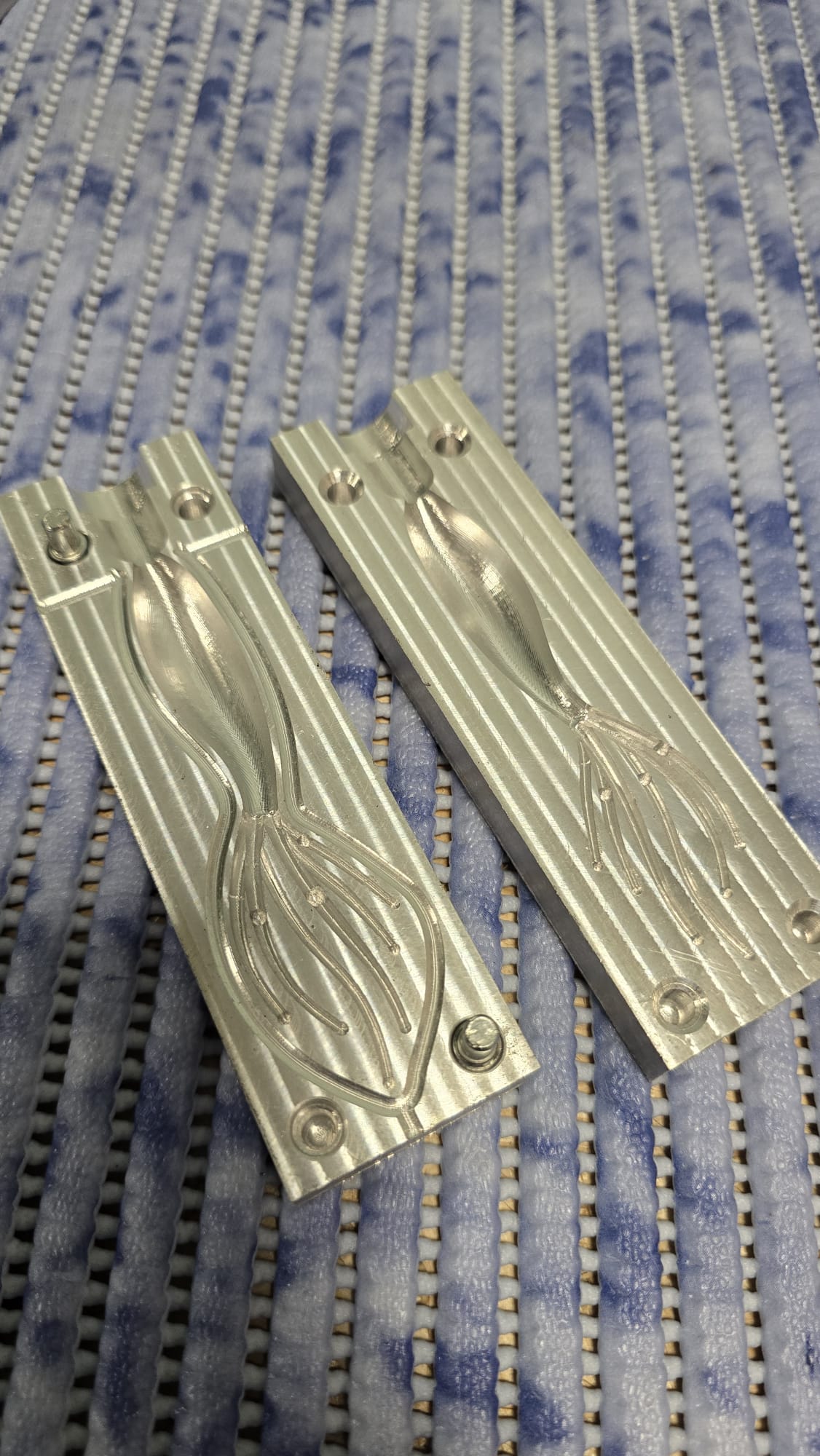 SunStrike - 3.8inch - Prototype mold - (Without body details) - Injection is good